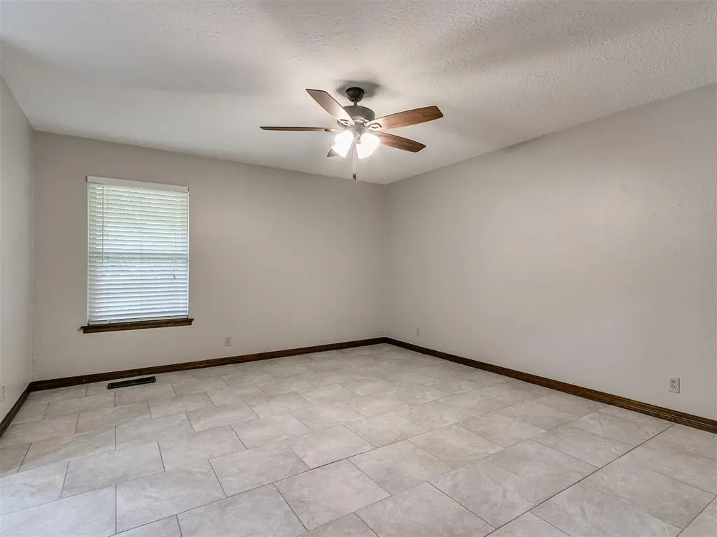 Photo 21 — 1213 Westbrooke Terrace, Norman, OK 73072