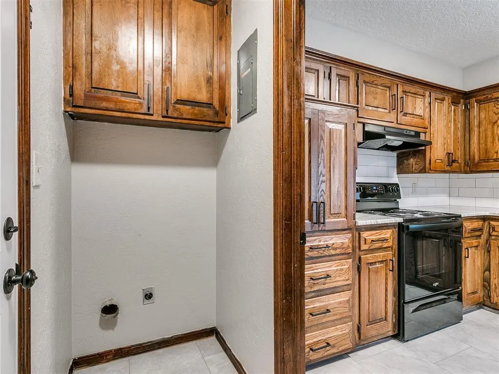 Photo 27 — 1213 Westbrooke Terrace, Norman, OK 73072