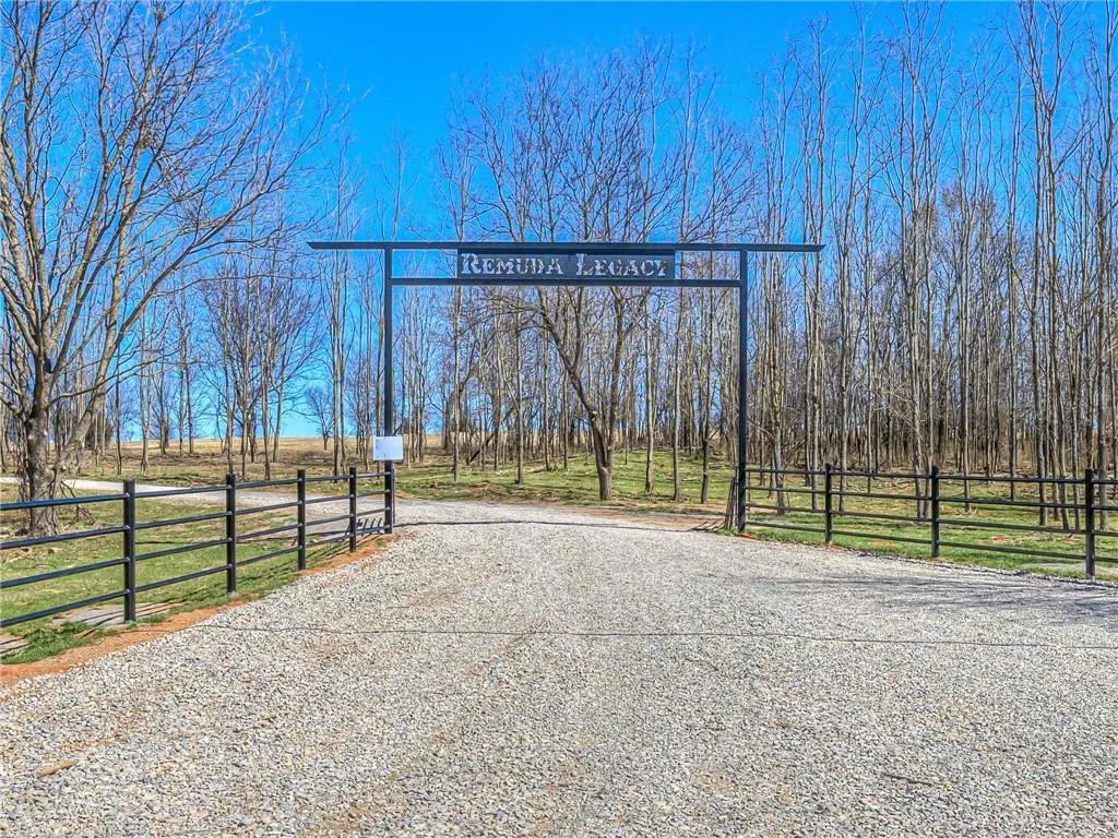 Photo 4 — 12983 Augusta Trail 6, Wayne, OK 73095