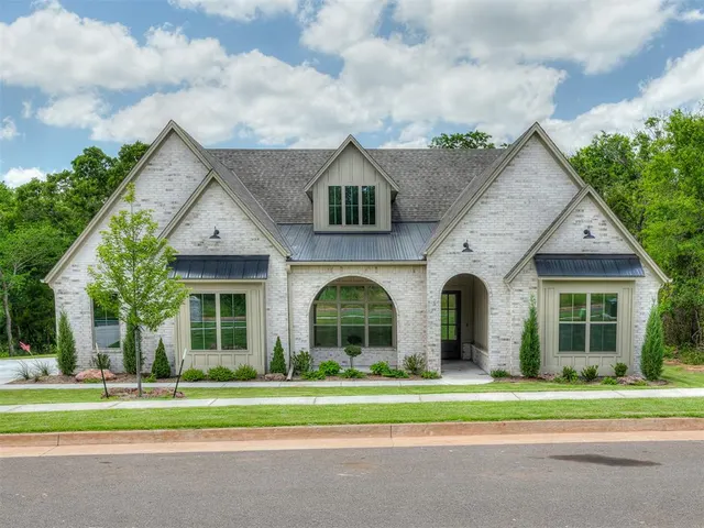 Front exterior — 2213 Twister Trail, Edmond, OK 73034