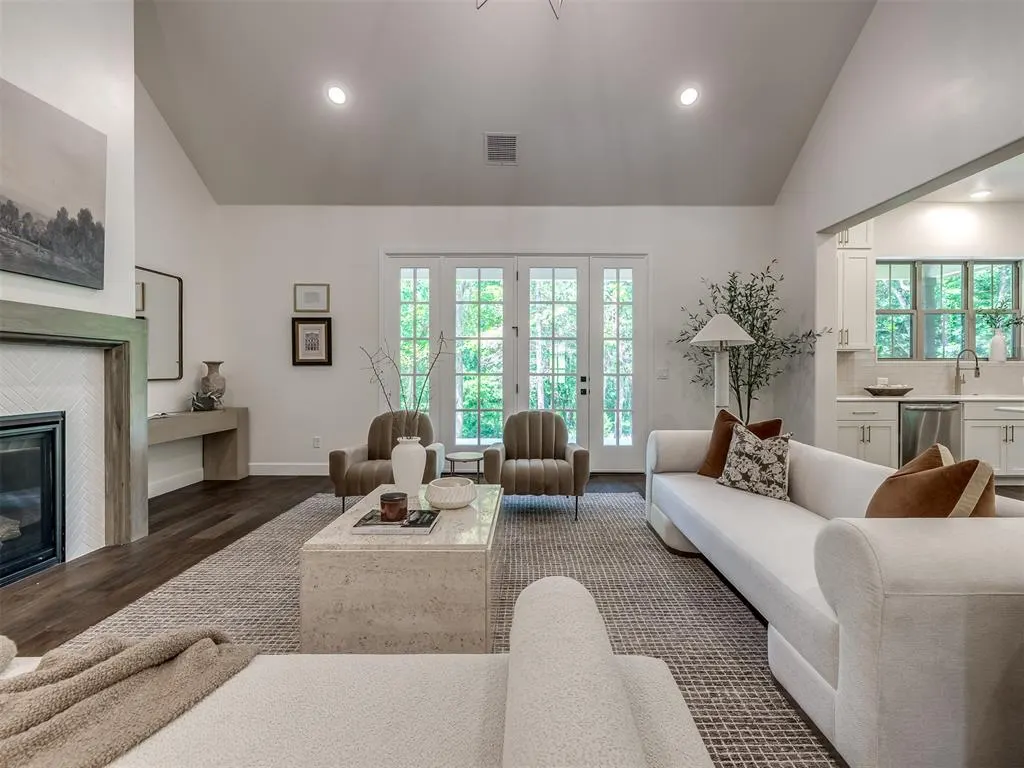 Photo 5 — 2213 Twister Trail, Edmond, OK 73034