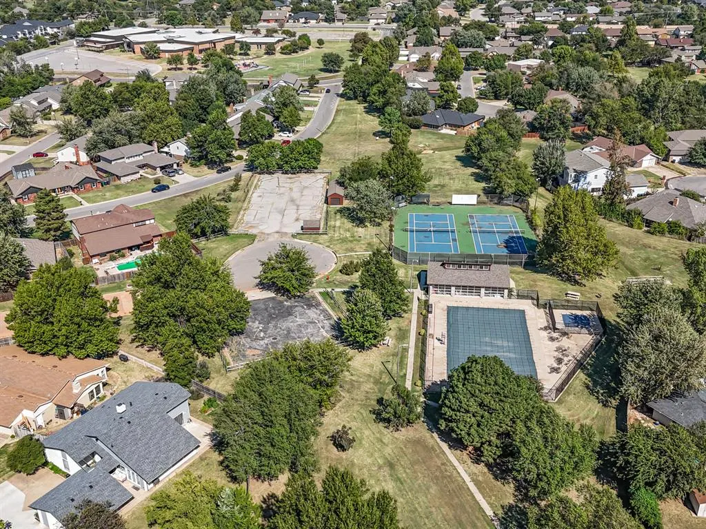 Photo 39 — 6636 Whitehall Drive, Oklahoma City, OK 73132