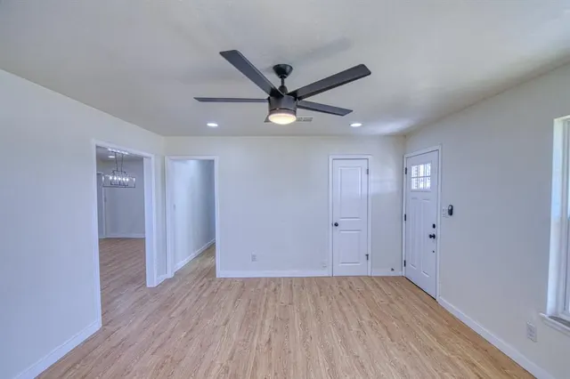 Photo 7 — 2625 SW 55th Street, Oklahoma City, OK 73119