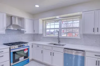 Sold home at 2625 SW 55th Street