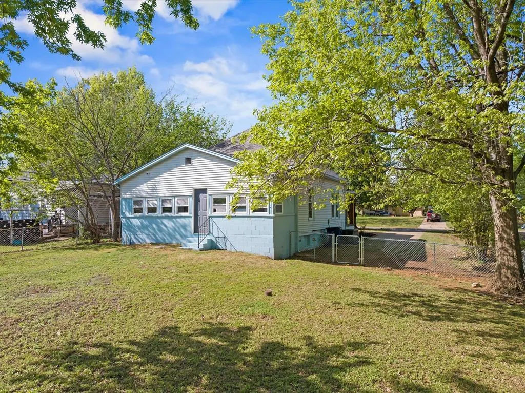 Photo 43 — 1617 W Logan Avenue, Guthrie, OK 73044