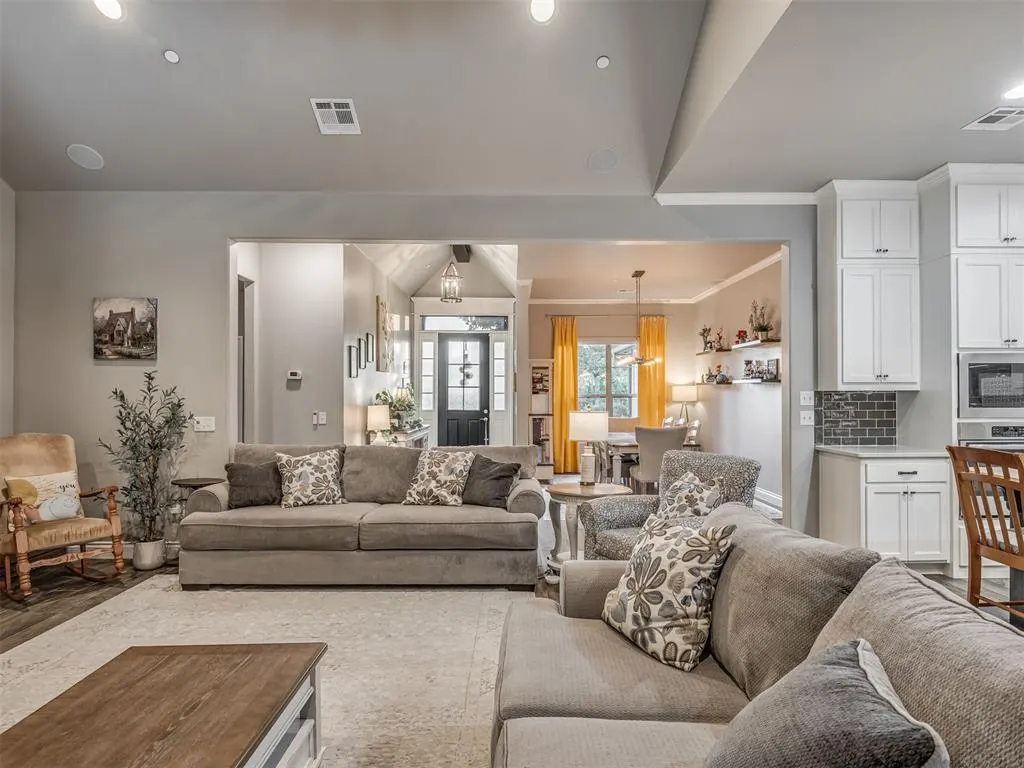 Photo 15 — 5736 Asheville Way, Choctaw, OK 73020