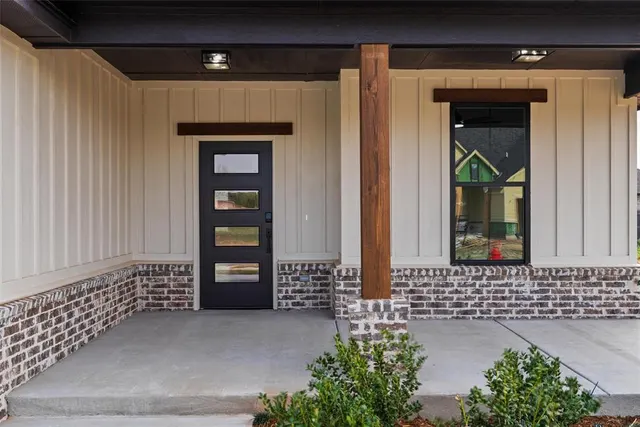 Photo 3 — 2916 River Birch Lane, Yukon, OK 73099