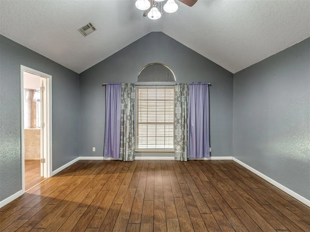 Photo 18 — 2021 Gerrie Street, Midwest City, OK 73130