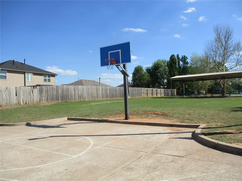 Photo 46 — 2021 Gerrie Street, Midwest City, OK 73130