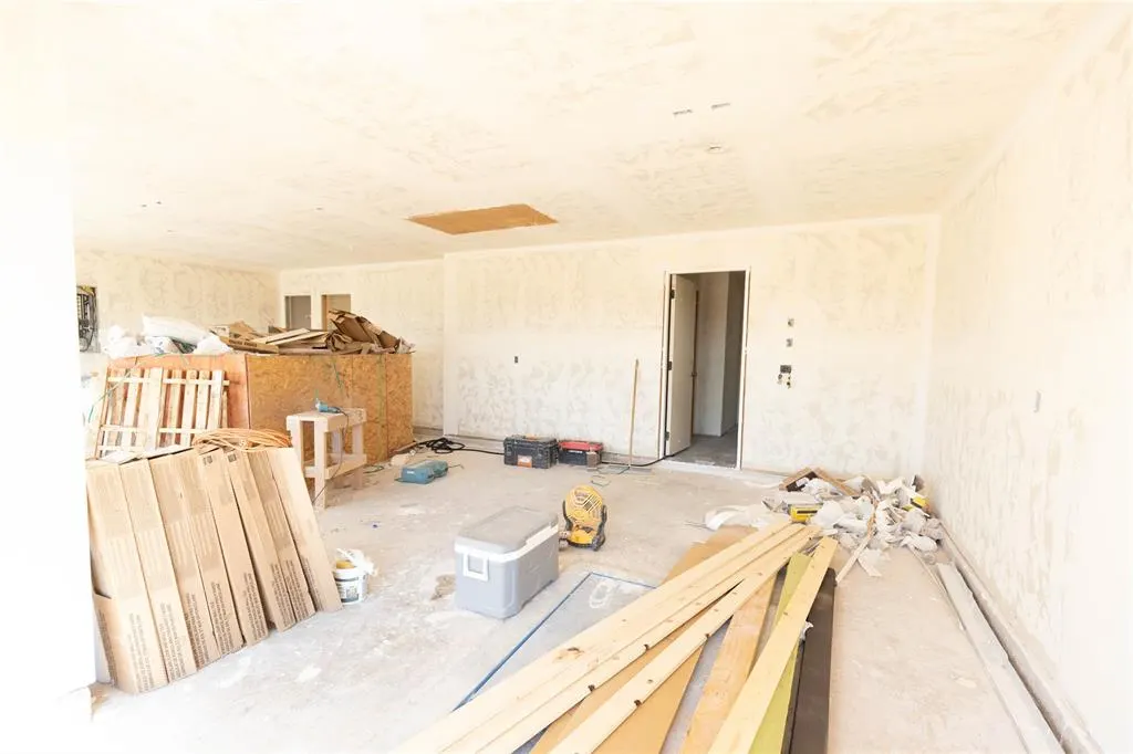 Photo 17 — 11117 NW 90th Street, Yukon, OK 73099