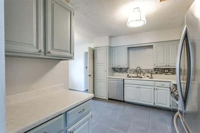 Photo 7 — 4801 SE 25th Terrace, Oklahoma City, OK 73115