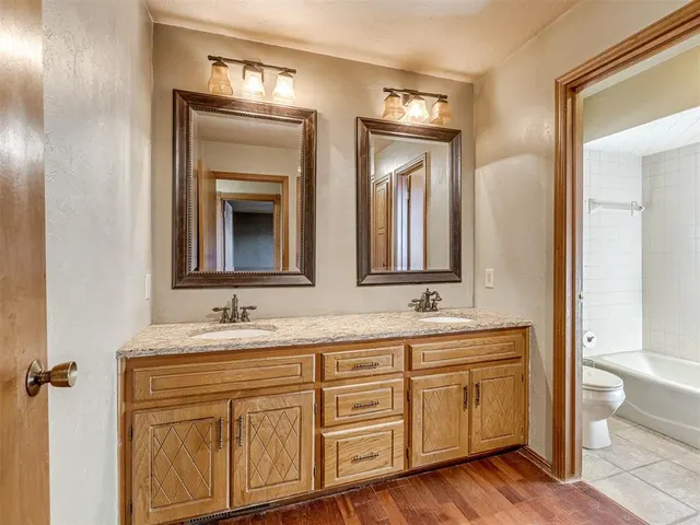 Photo 6 — 2201 Colchester Terrace, Edmond, OK 73034