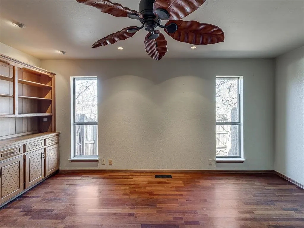 Photo 7 — 2201 Colchester Terrace, Edmond, OK 73034