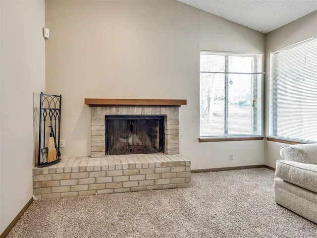 Photo 3 — 9795 Hefner Village Boulevard, Oklahoma City, OK 73162