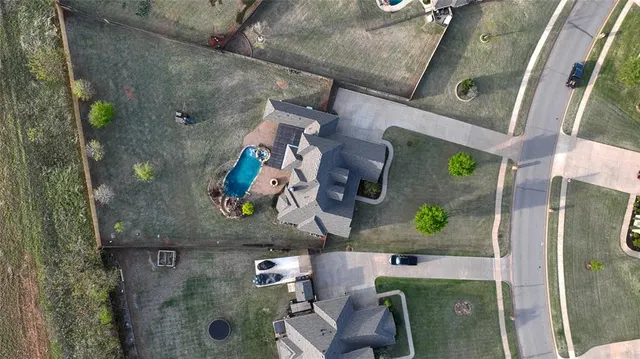 Photo 3 — 15409 Colonia Bella Drive, Edmond, OK 73013