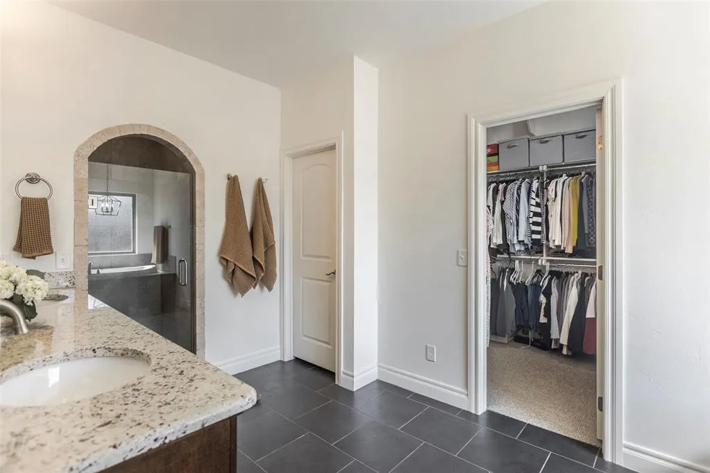 Photo 32 — 15409 Colonia Bella Drive, Edmond, OK 73013