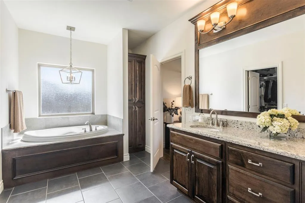 Photo 33 — 15409 Colonia Bella Drive, Edmond, OK 73013