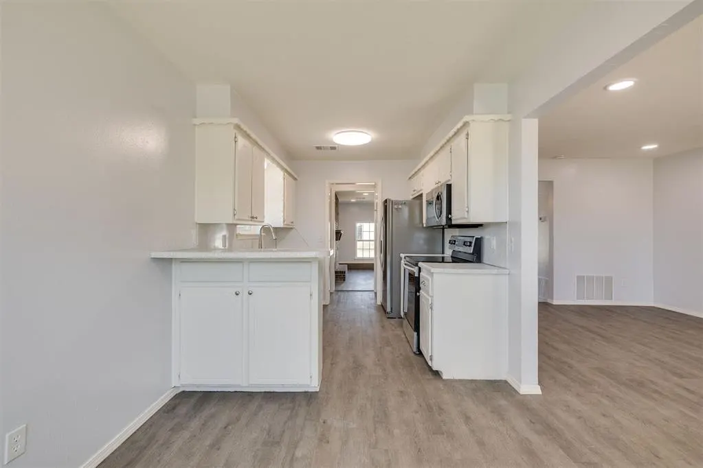 Photo 23 — 700 Century Drive, Moore, OK 73160