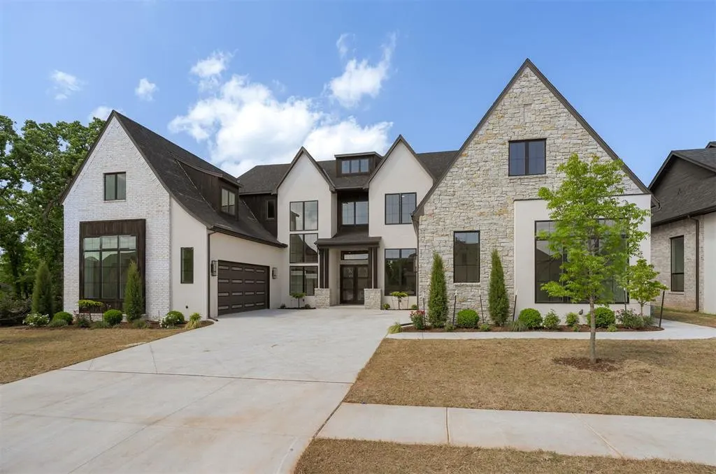 Photo 2 — 7217 Sunset Sail Avenue, Edmond, OK 73034