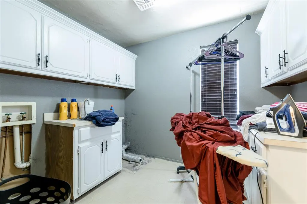 Photo 24 — 112 Jackson Avenue, Weatherford, OK 73096