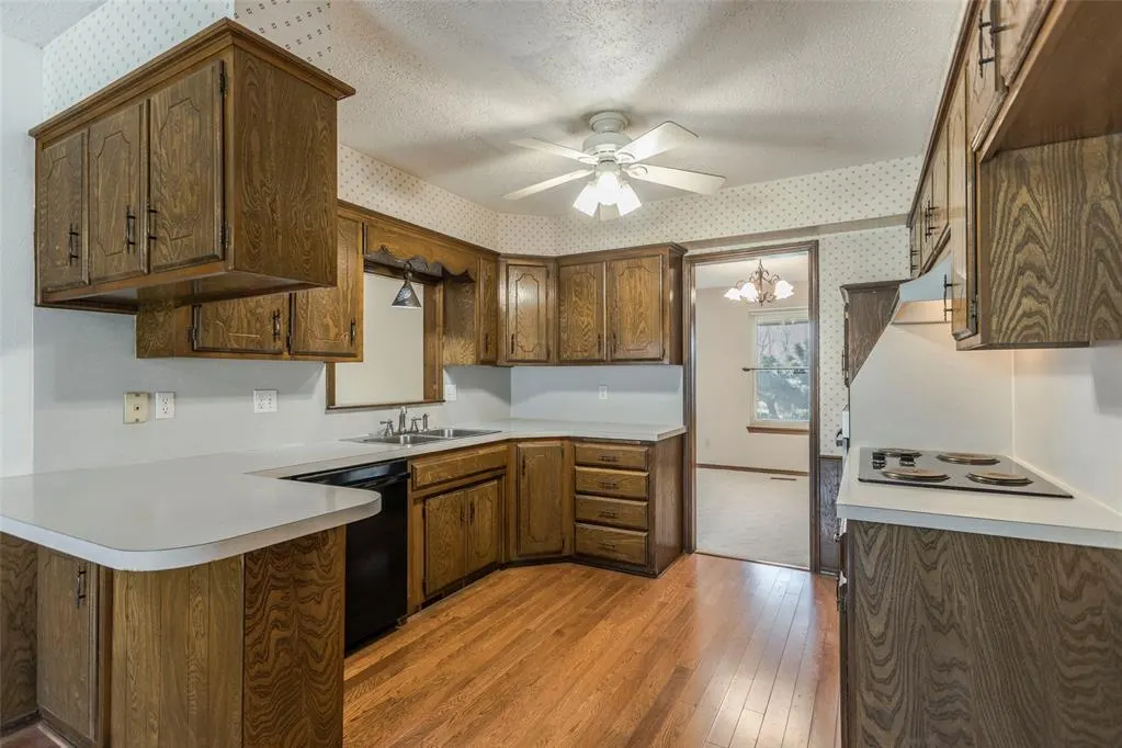 Photo 17 — 2008 Bella Vista Drive, Edmond, OK 73013