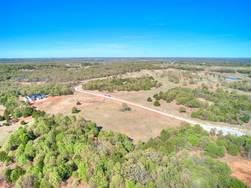 Photo 12 — 9504 Royal Oak Drive, Arcadia, OK 73007