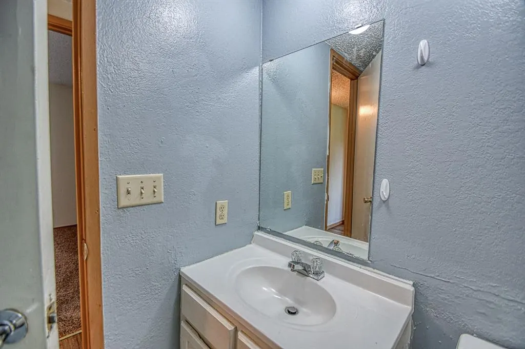 Photo 12 — 2264 Donna Drive 1/2, Norman, OK 73071