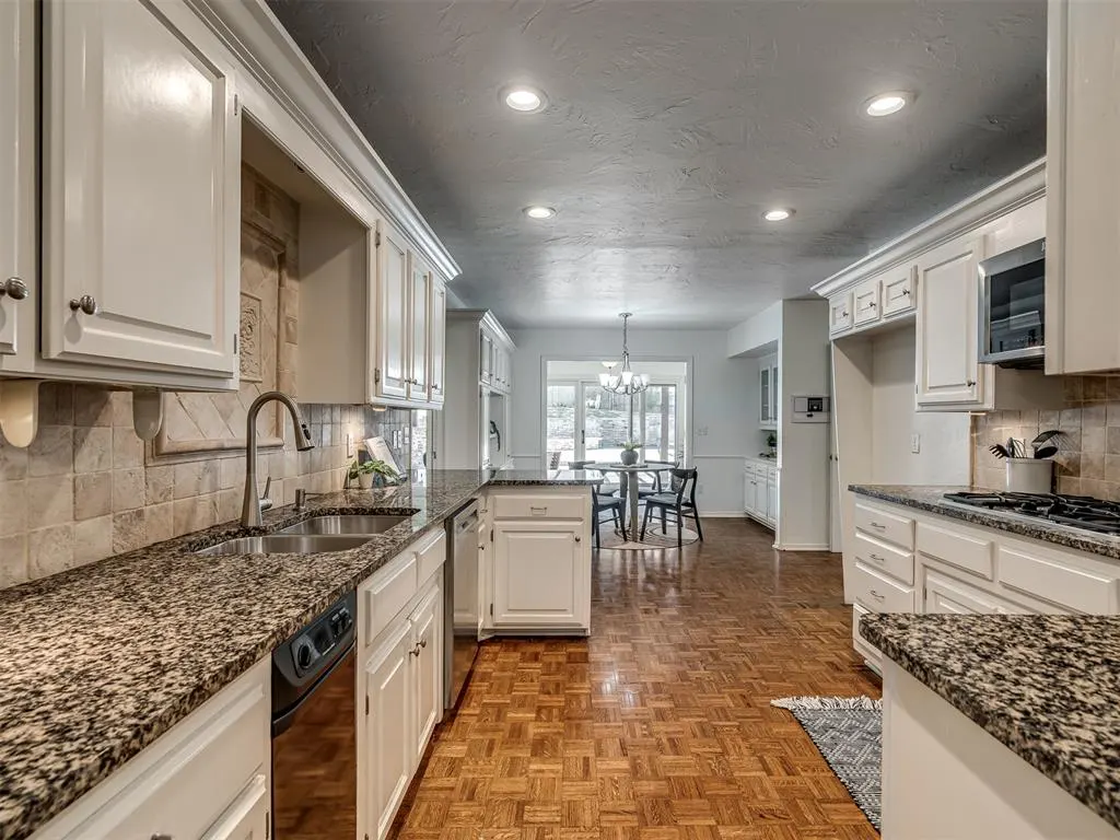 Photo 15 — 3808 Spyglass Road, Oklahoma City, OK 73120