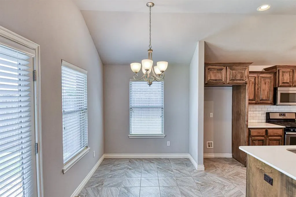 Photo 12 — 19108 Vea Drive, Edmond, OK 73012