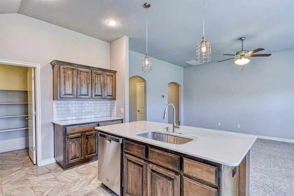 Photo 17 — 19108 Vea Drive, Edmond, OK 73012