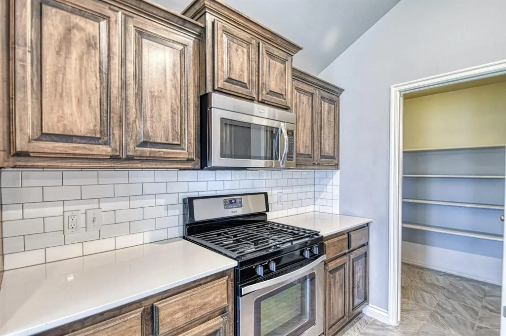 Photo 18 — 19108 Vea Drive, Edmond, OK 73012