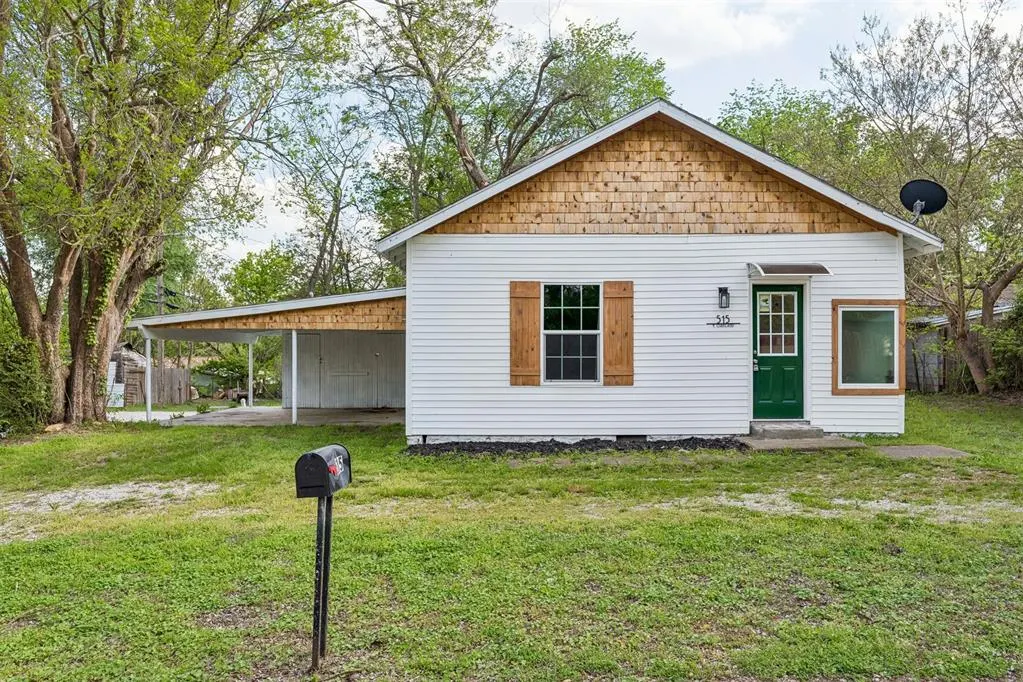 Front exterior — 515 E Oakland Street, Shawnee, OK 74801