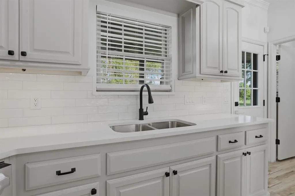 Photo 5 — 8609 S Rockwell Avenue, Oklahoma City, OK 73169