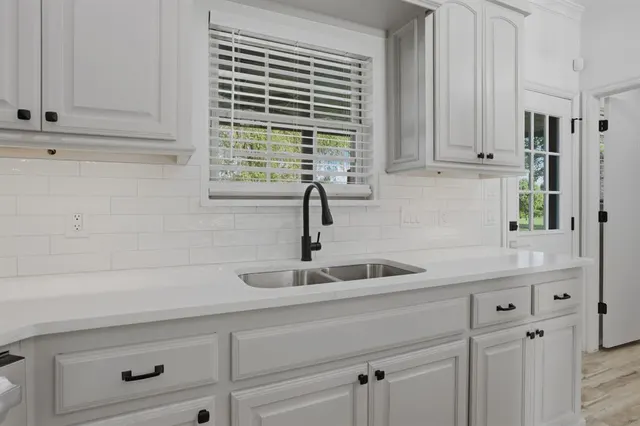 Photo 5 — 8609 S Rockwell Avenue, Oklahoma City, OK 73169