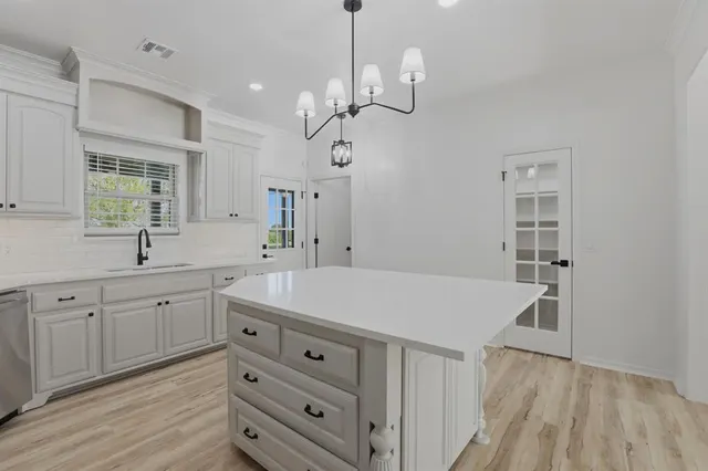 Photo 6 — 8609 S Rockwell Avenue, Oklahoma City, OK 73169