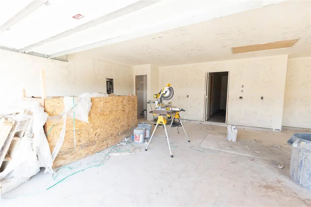 Photo 27 — 11101 NW 90th Street, Yukon, OK 73099