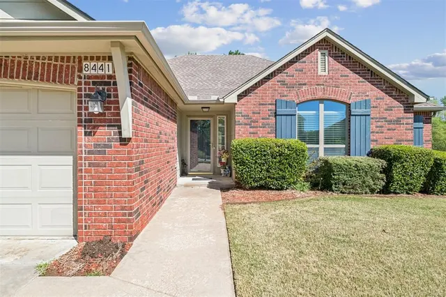 Photo 3 — 8441 S 112th East Avenue, Tulsa, OK 74133
