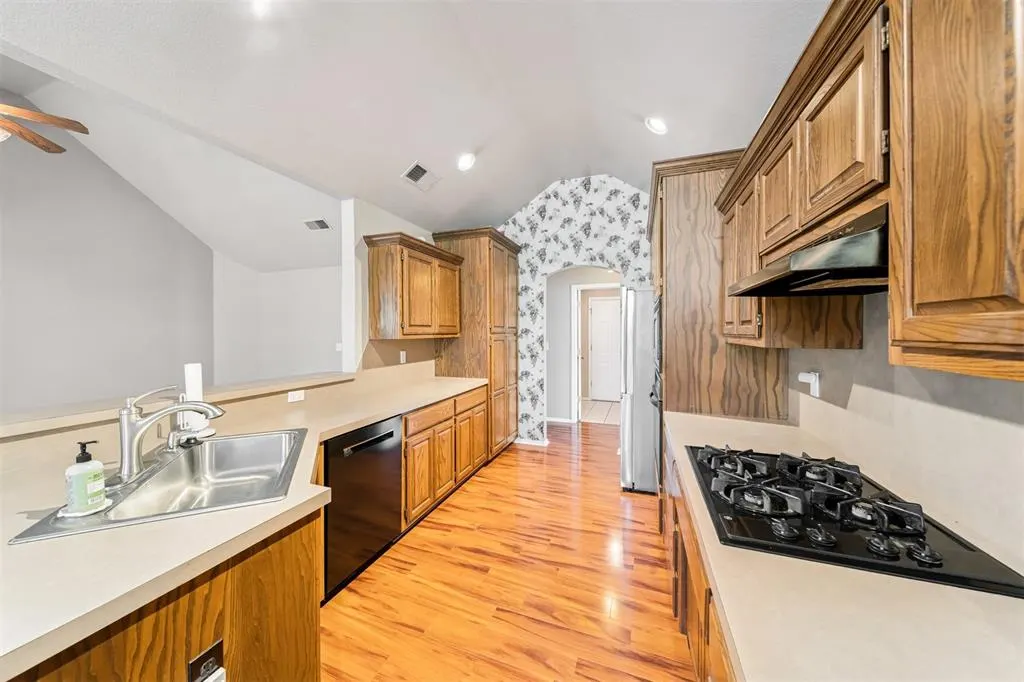 Photo 16 — 8441 S 112th East Avenue, Tulsa, OK 74133