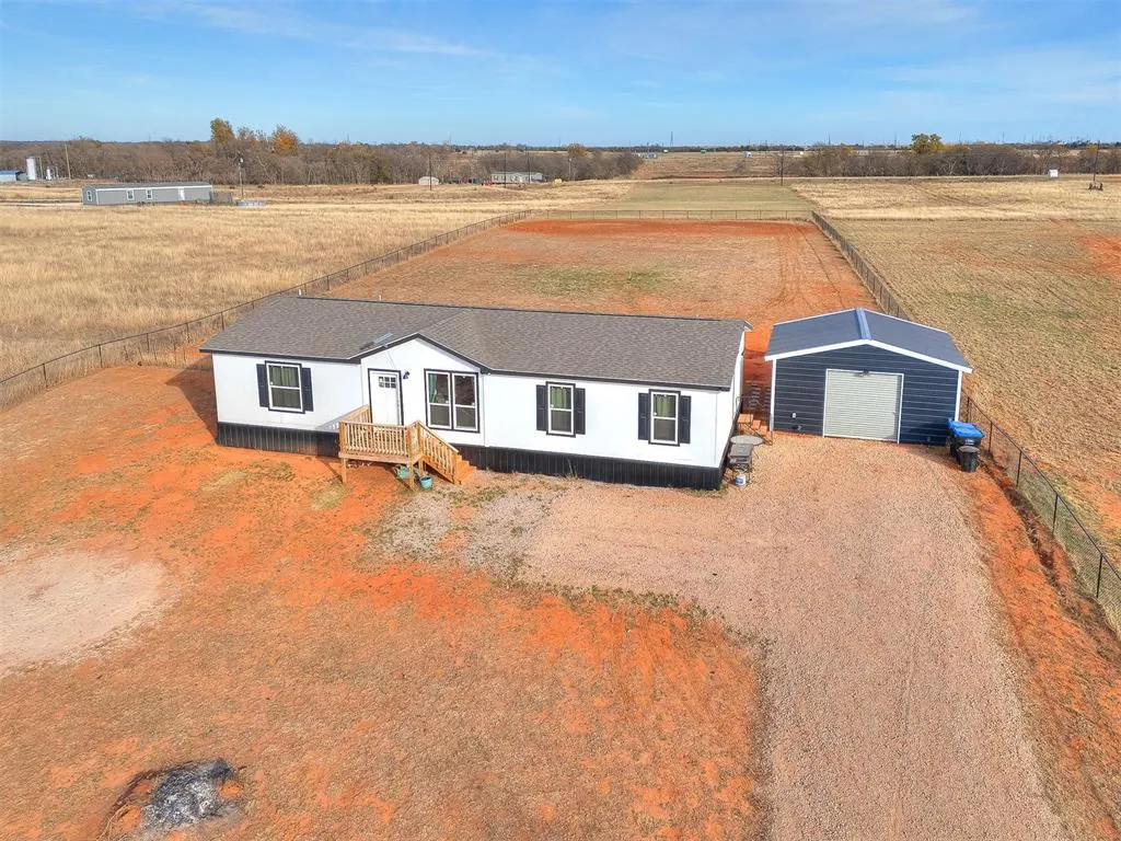 Front exterior — 29191 N 2980 Road, Cashion, OK 73016
