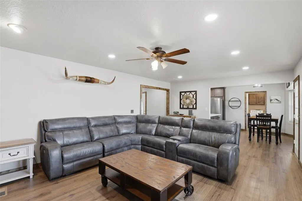 Photo 12 — 604 Hoehner Avenue, Okarche, OK 73762