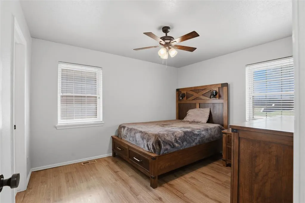 Photo 21 — 604 Hoehner Avenue, Okarche, OK 73762