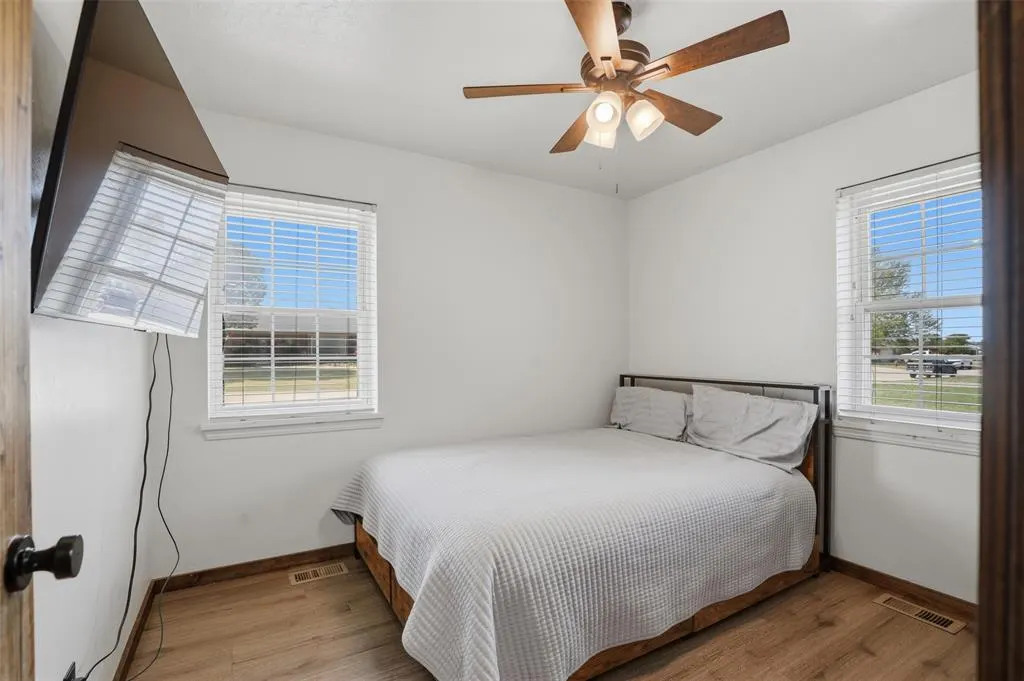 Photo 27 — 604 Hoehner Avenue, Okarche, OK 73762