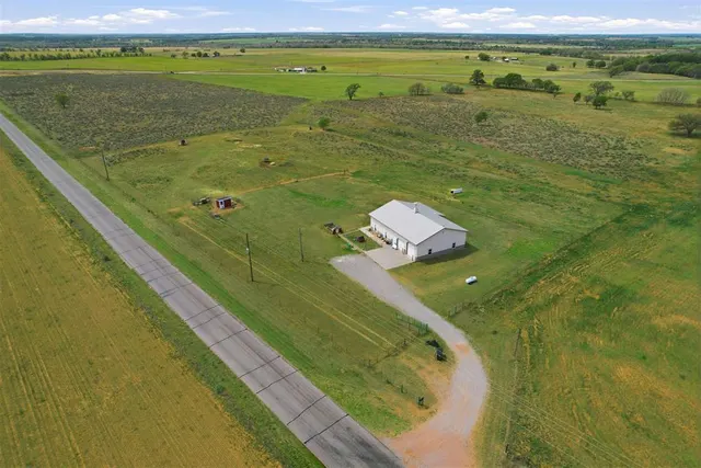 Photo 5 — 11763 N 1820 Road, Sayre, OK 73662