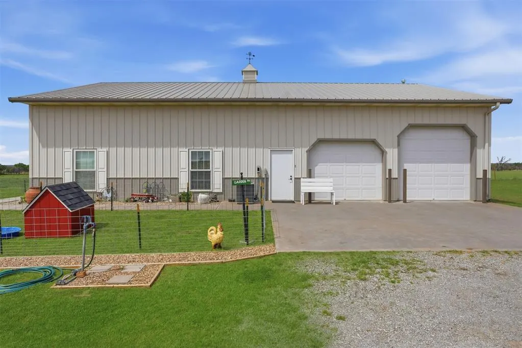 Photo 36 — 11763 N 1820 Road, Sayre, OK 73662