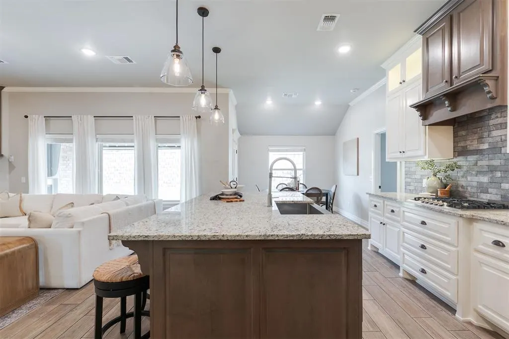 Photo 19 — 5909 Grandby Road, Edmond, OK 73034