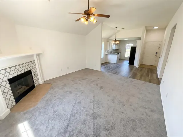 Photo 3 — 504 Woodbriar, Noble, OK 73068