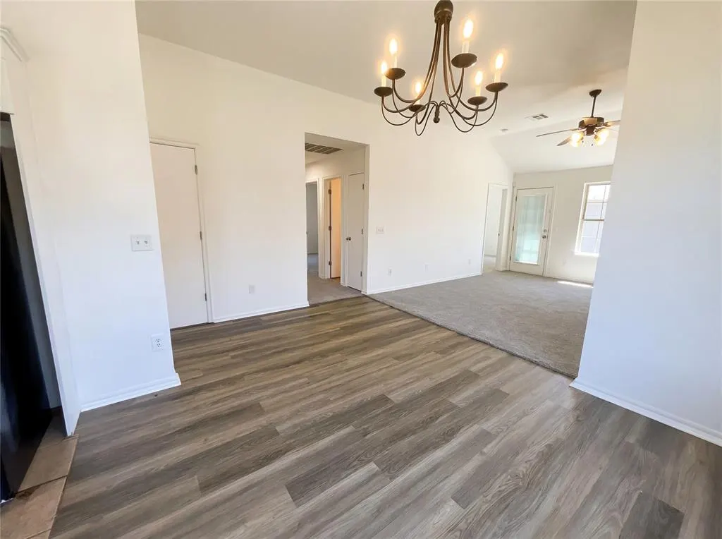 Photo 16 — 504 Woodbriar, Noble, OK 73068