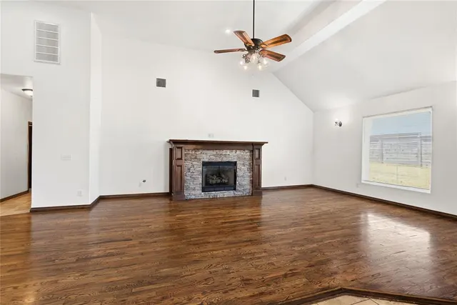 Photo 6 — 13617 Keswick Lane, Yukon, OK 73099