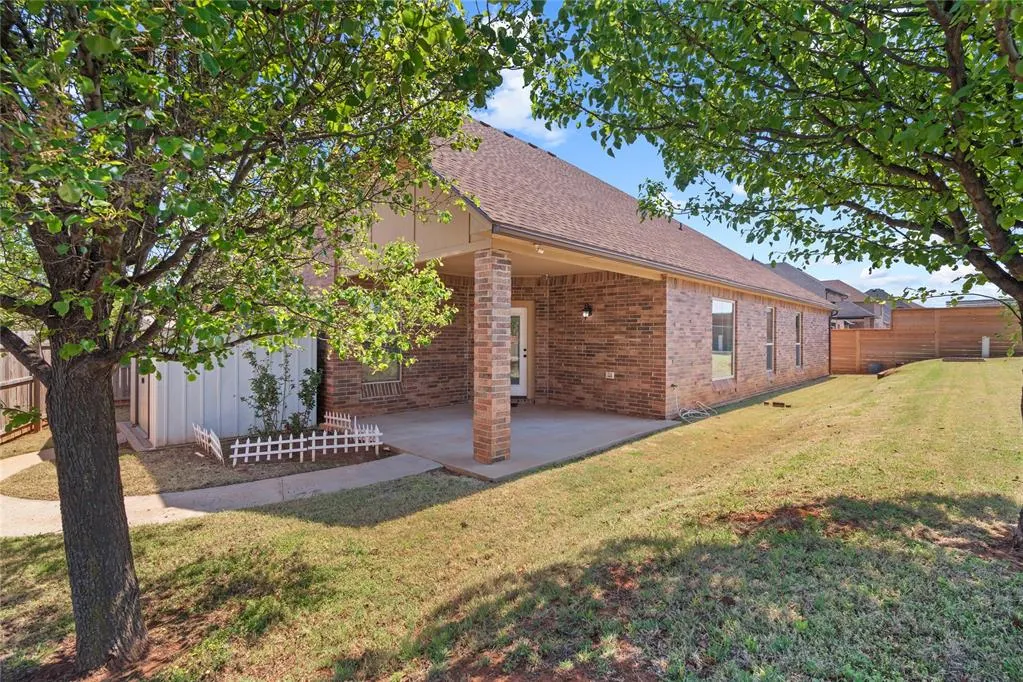Photo 27 — 13617 Keswick Lane, Yukon, OK 73099