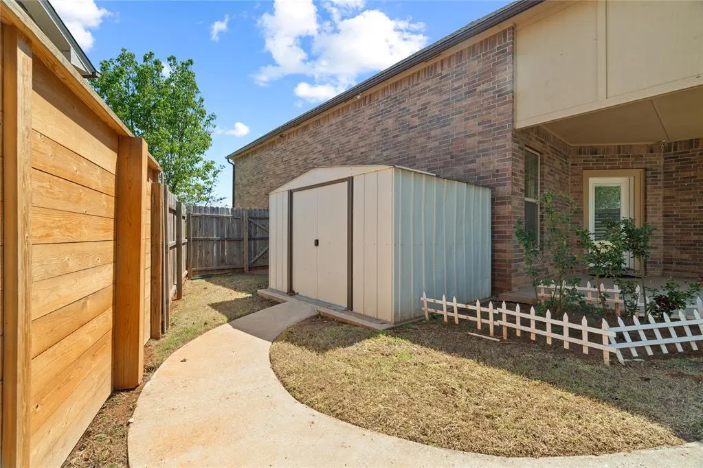 Photo 28 — 13617 Keswick Lane, Yukon, OK 73099